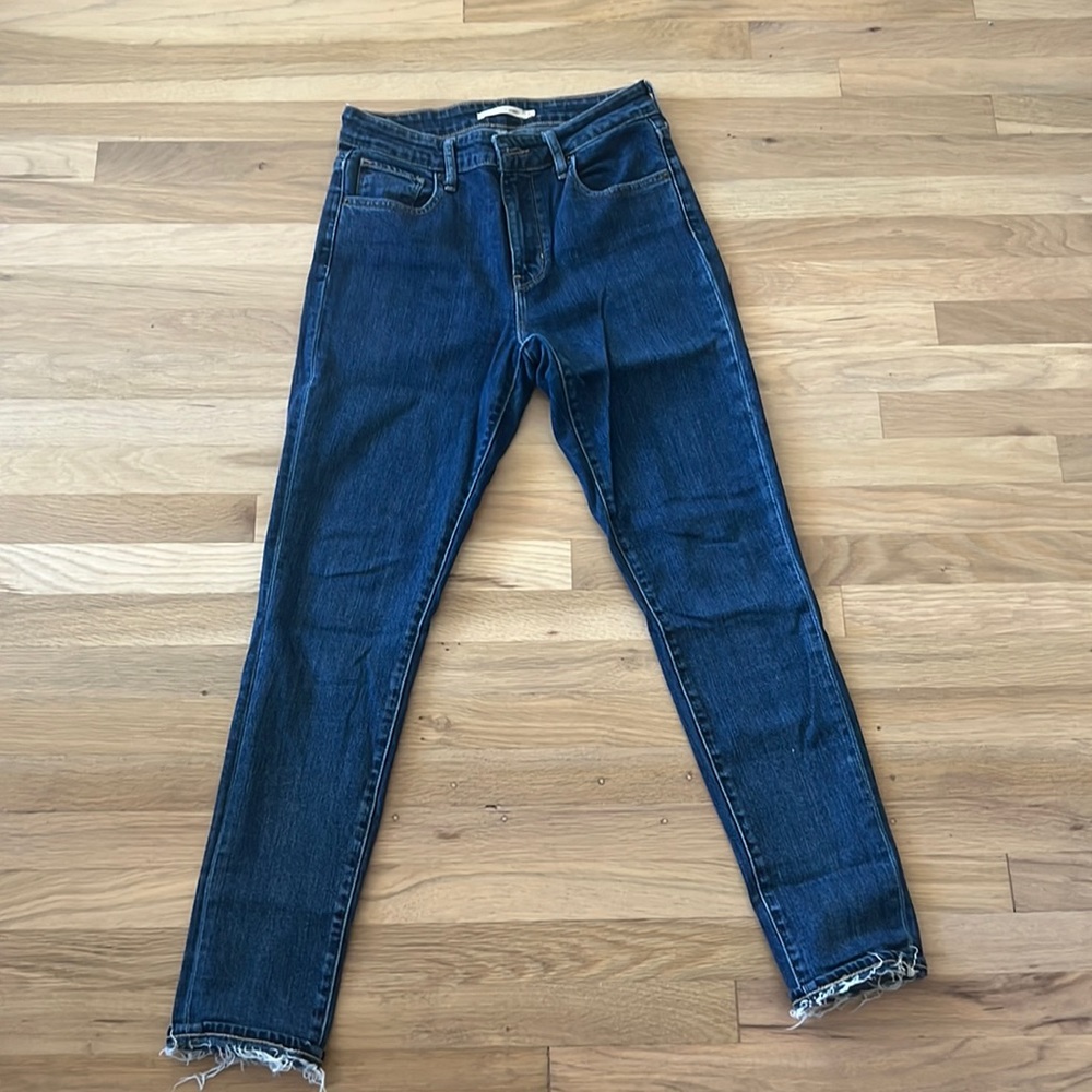 Levi’s 721 high rise skinny. Size 26. Jeans altered at bottom.